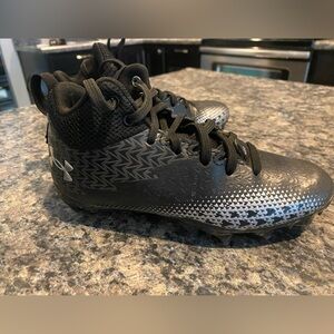 Under Armour Youth Football Cleats